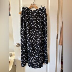 Sag Harbor Black and White Floral Maxi Skirt